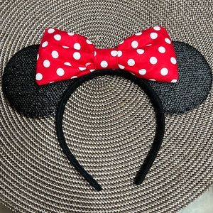 Minnie Mouse Ears